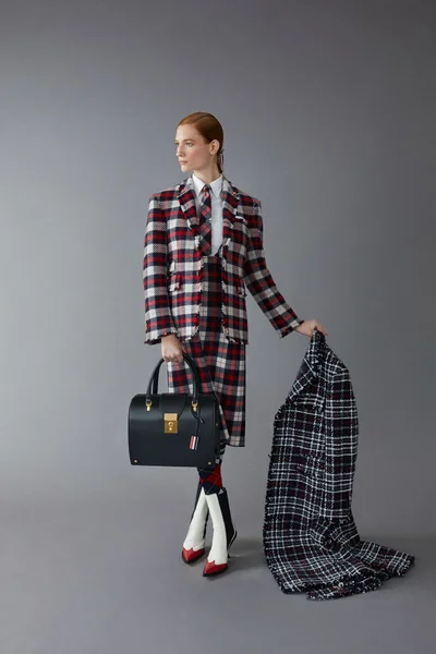 Look 25